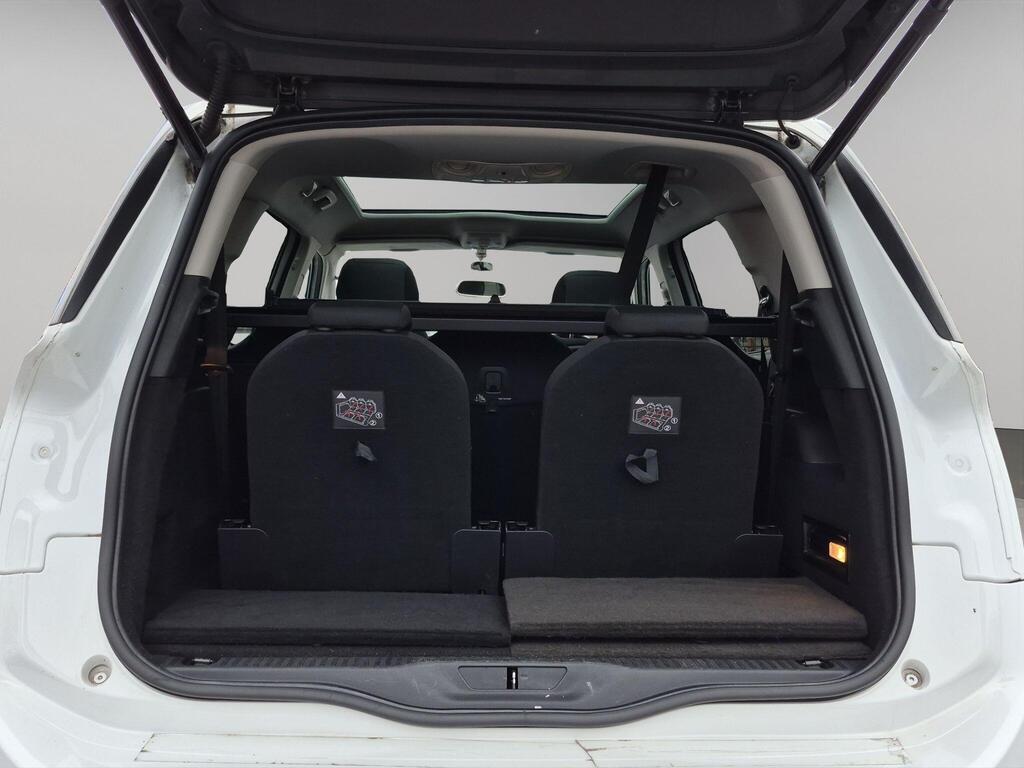 Citroen Grand C4 Picasso 46