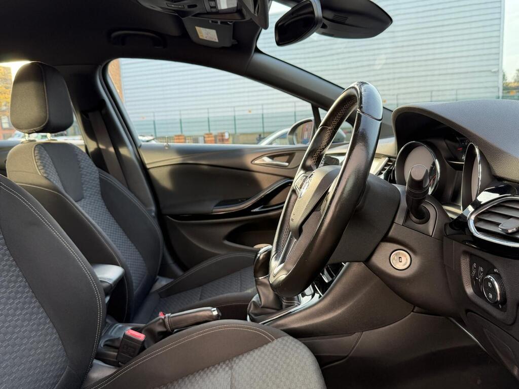 Vauxhall Astra 21