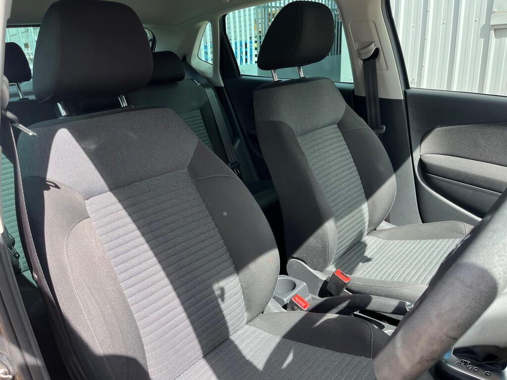 Volkswagen Polo 28