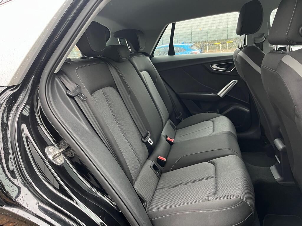 Audi Q2 51