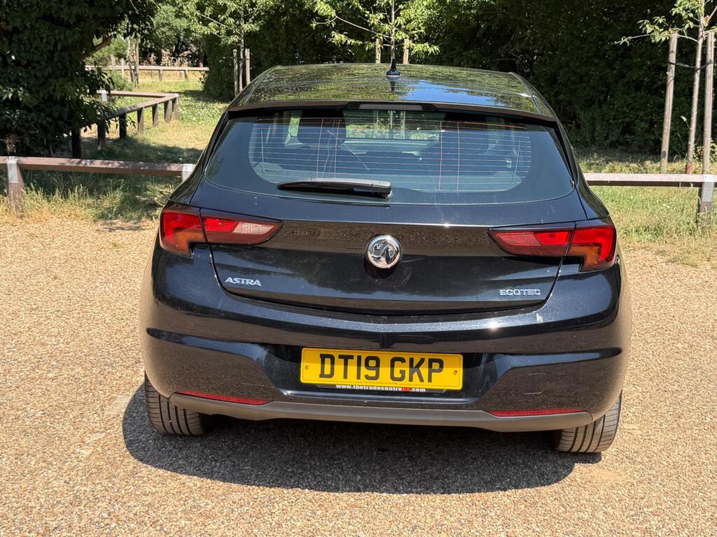 Vauxhall Astra 8