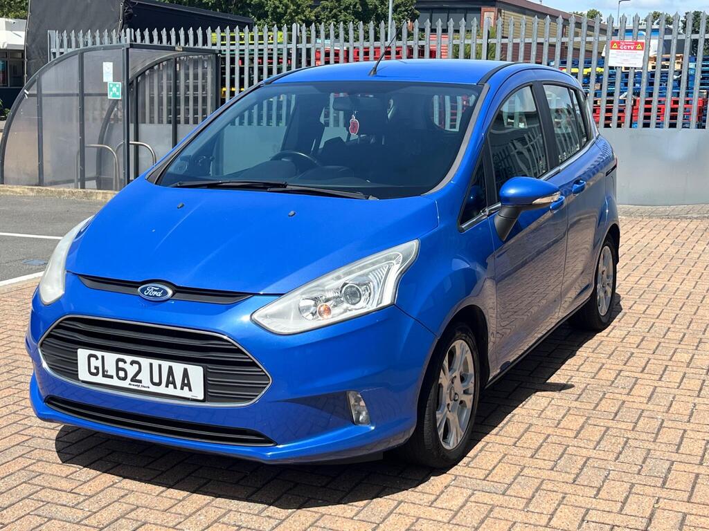 Ford B-Max 11