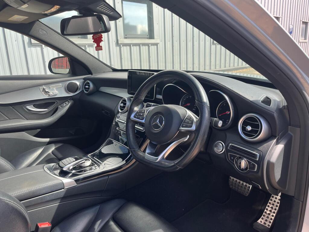 Mercedes-Benz C Class 19