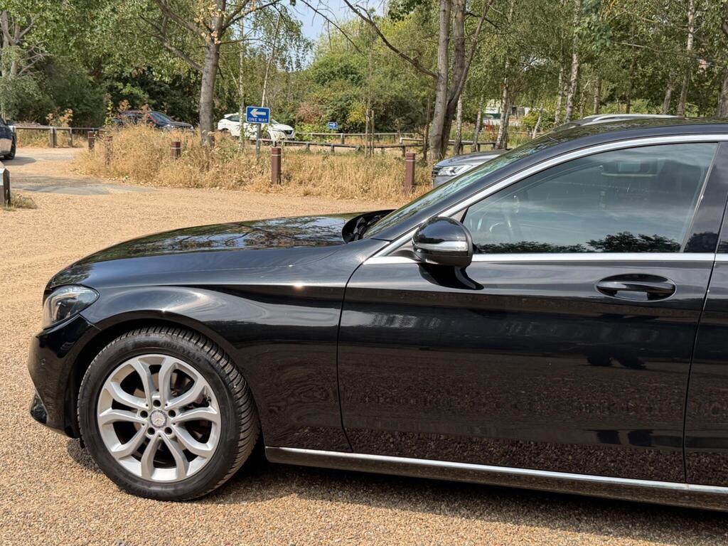Mercedes-Benz C Class 10