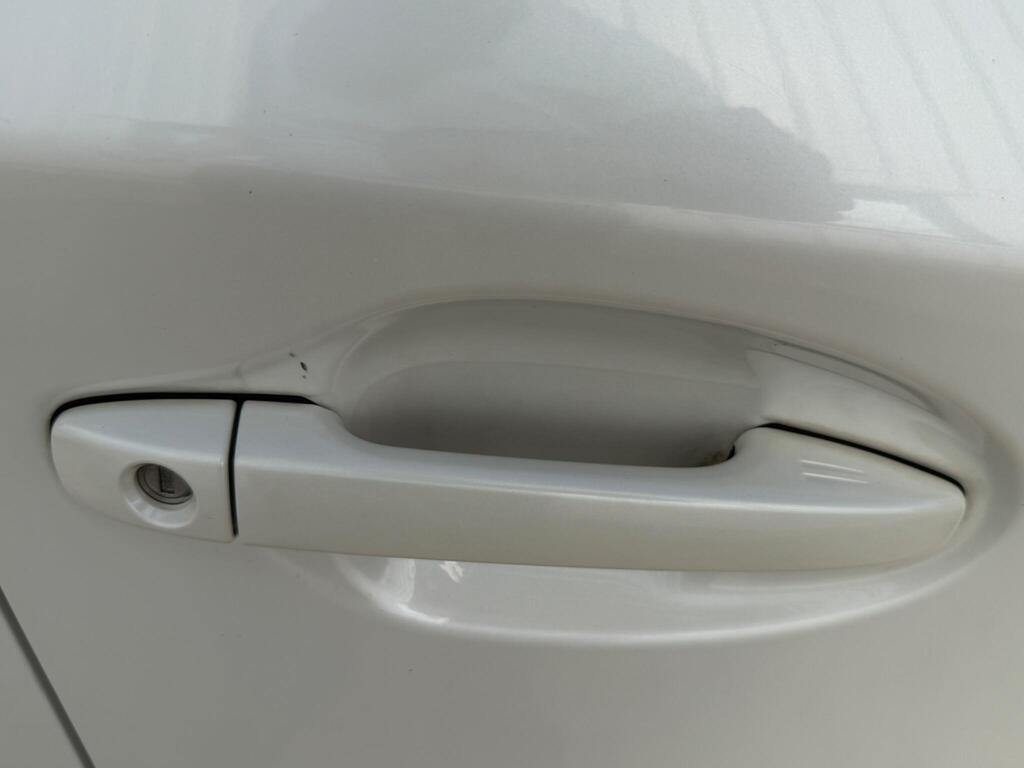 Toyota Prius 25