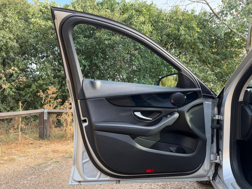 Mercedes-Benz C Class 30