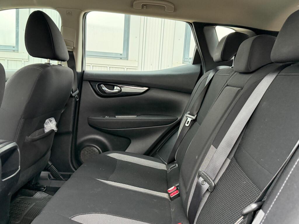 Nissan Qashqai 21