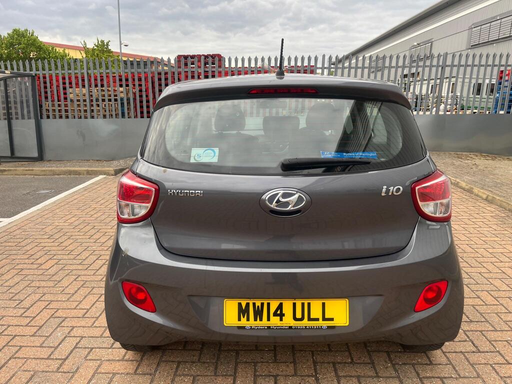 Hyundai i10 13