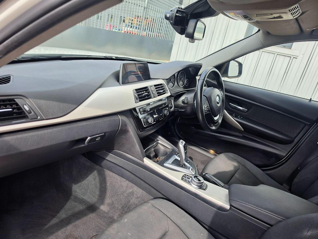 BMW 3 Series 23