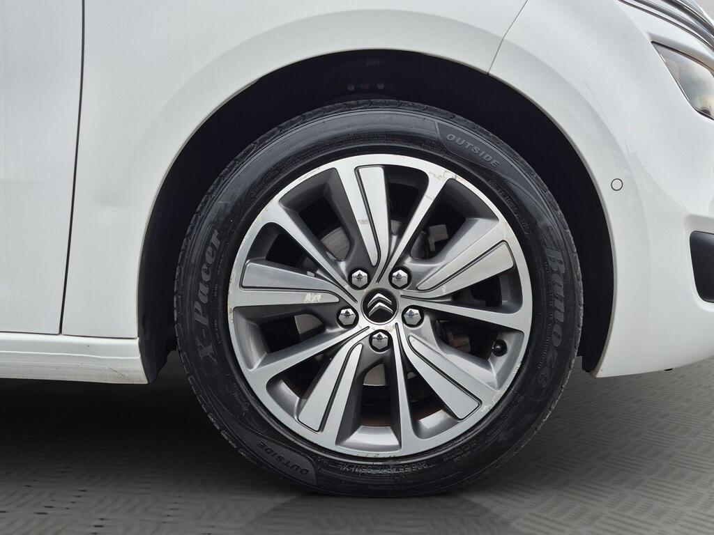 Citroen Grand C4 Picasso 27