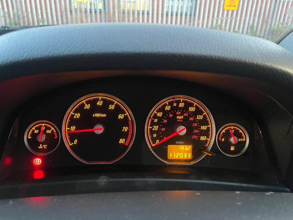 Vauxhall Vectra 64