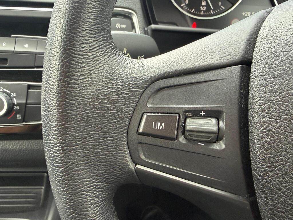 BMW 1 Series 33