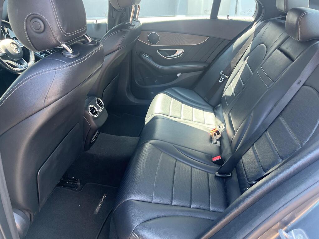 Mercedes-Benz C Class 22