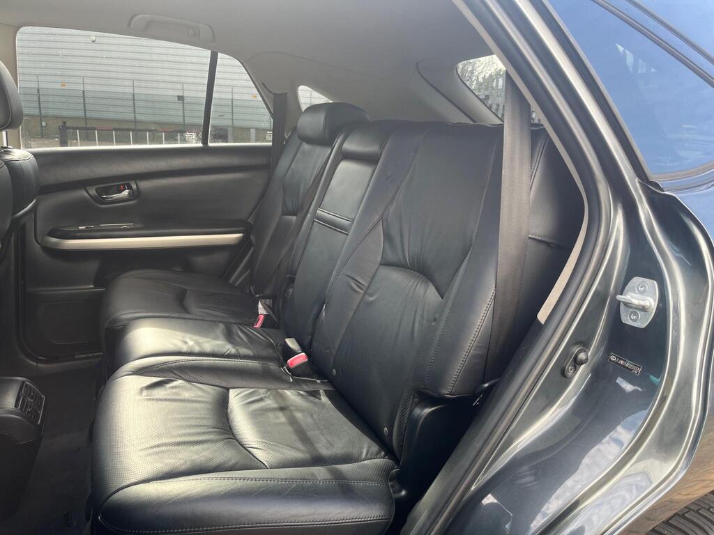 Lexus RX 46