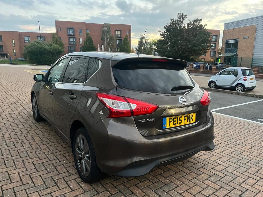 Nissan Pulsar 9