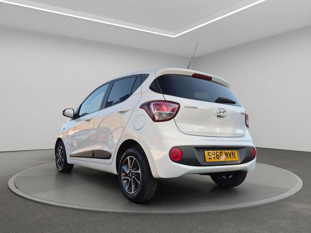 Hyundai i10 4