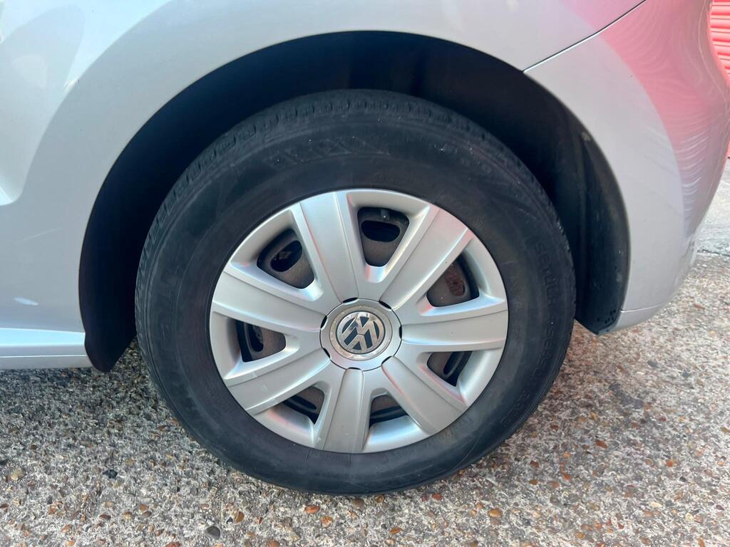 Volkswagen Polo 19