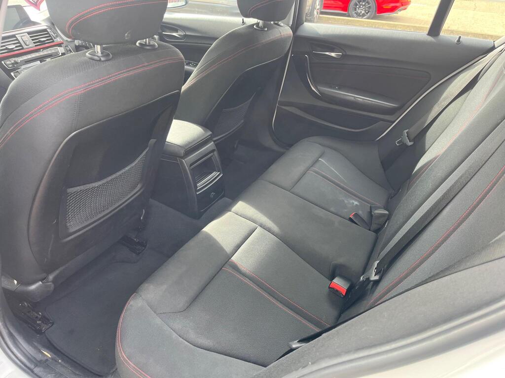 BMW 1 Series 44