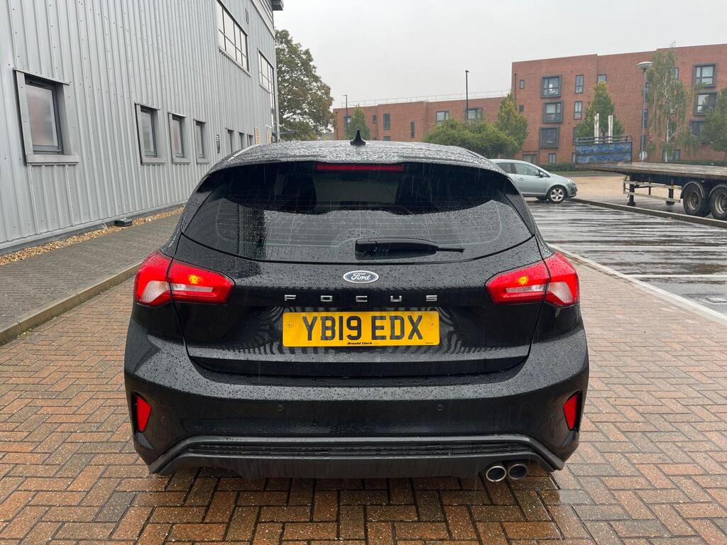 Ford Focus 29