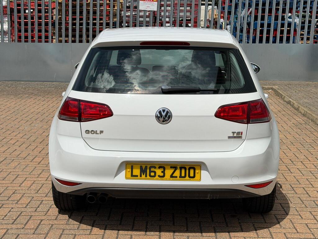 Volkswagen Golf 14