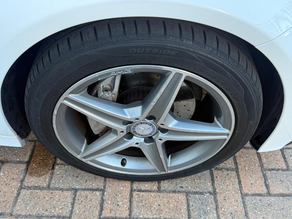 Mercedes-Benz C Class 44