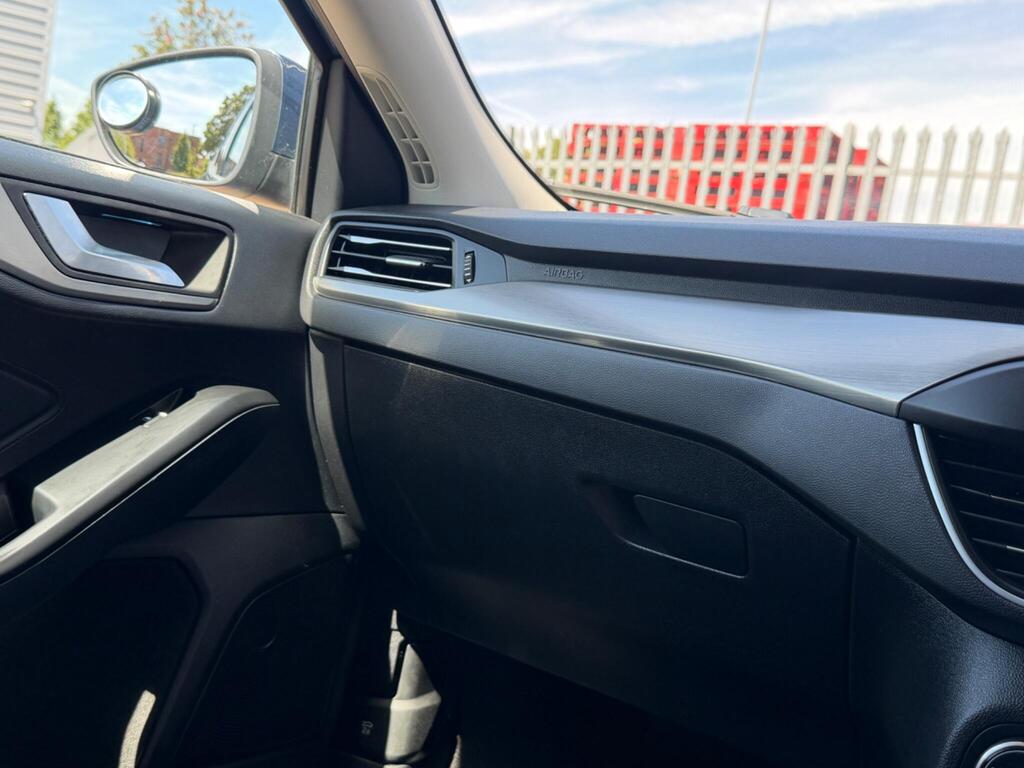 Ford Focus 56
