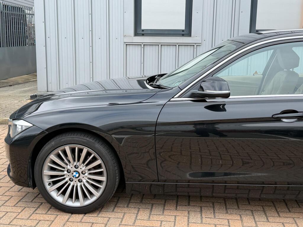 BMW 3 Series 11