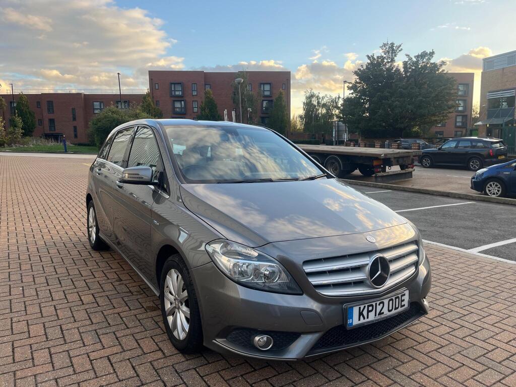 Mercedes-Benz B Class 4