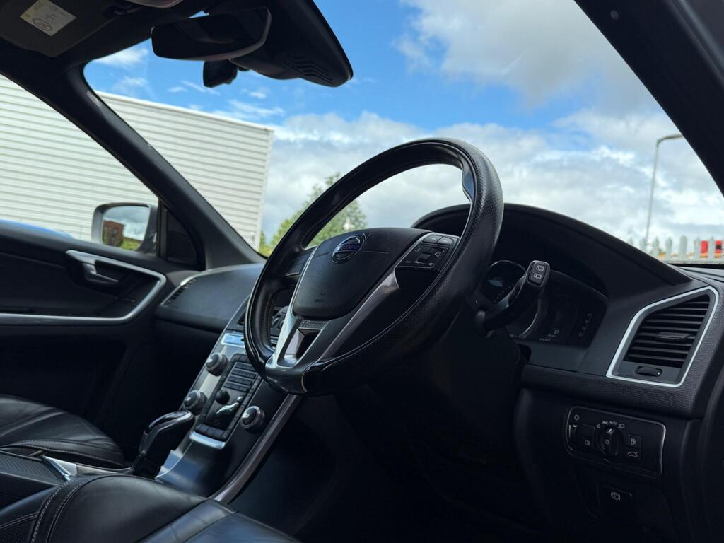 Volvo XC60 16