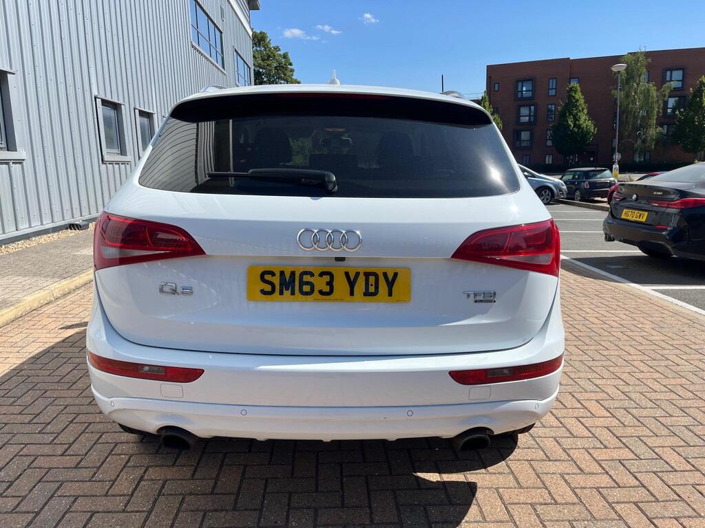 Audi Q5 13