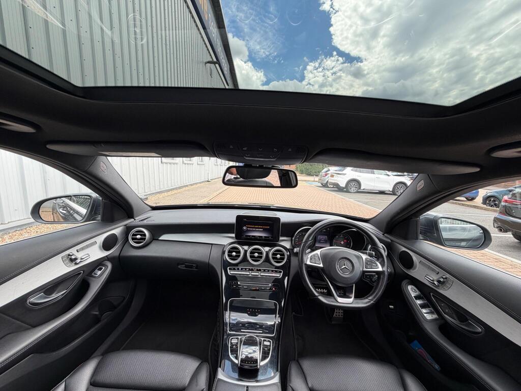 Mercedes-Benz C Class 22