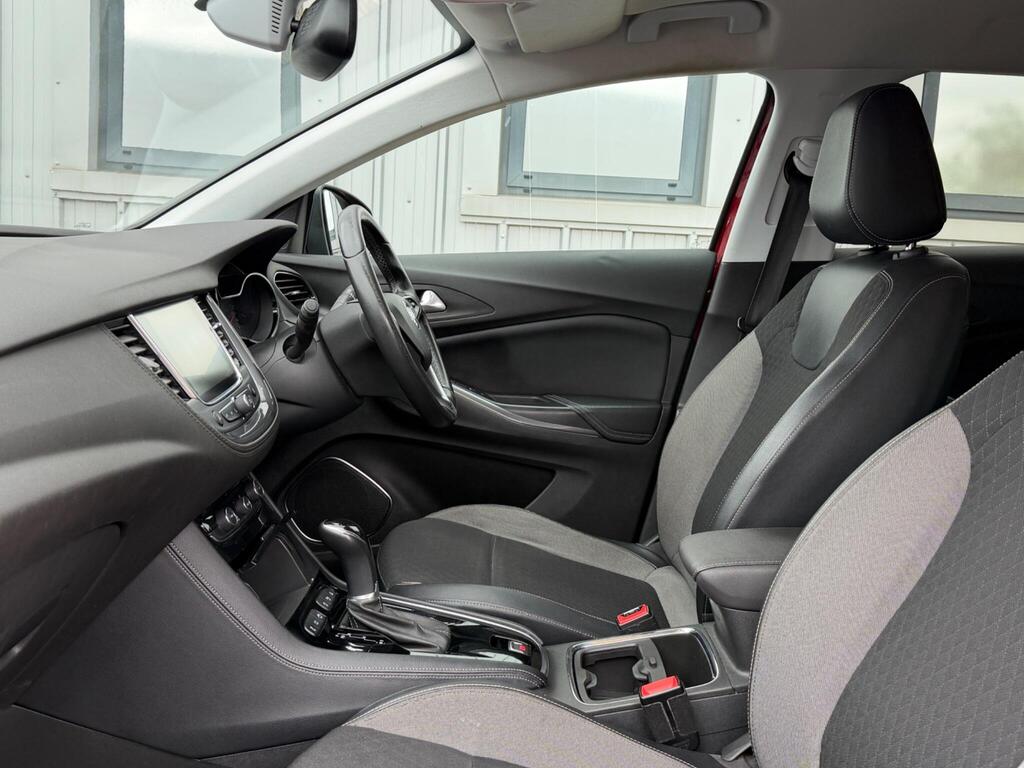 Vauxhall Grandland X 57