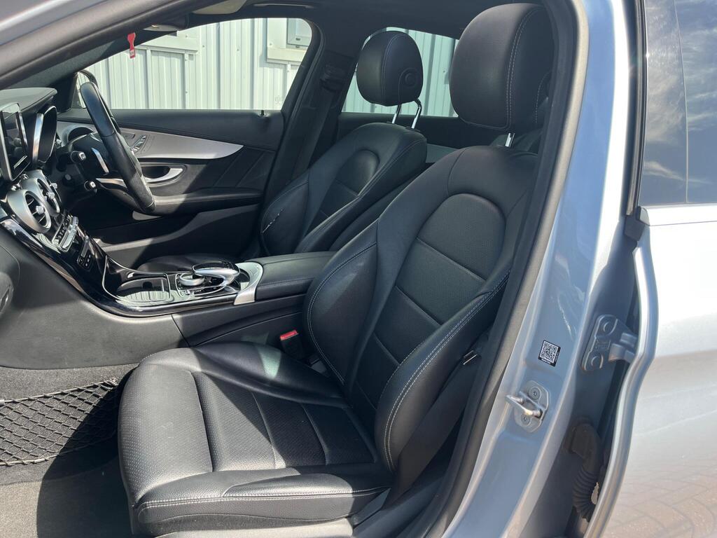 Mercedes-Benz C Class 56