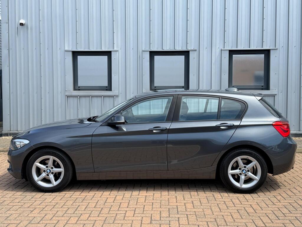 BMW 1 Series 13