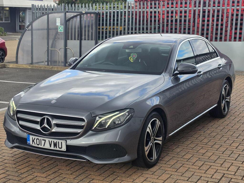Mercedes-Benz E Class 8