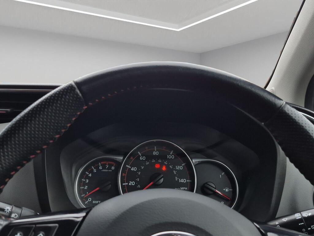 Toyota Yaris 53