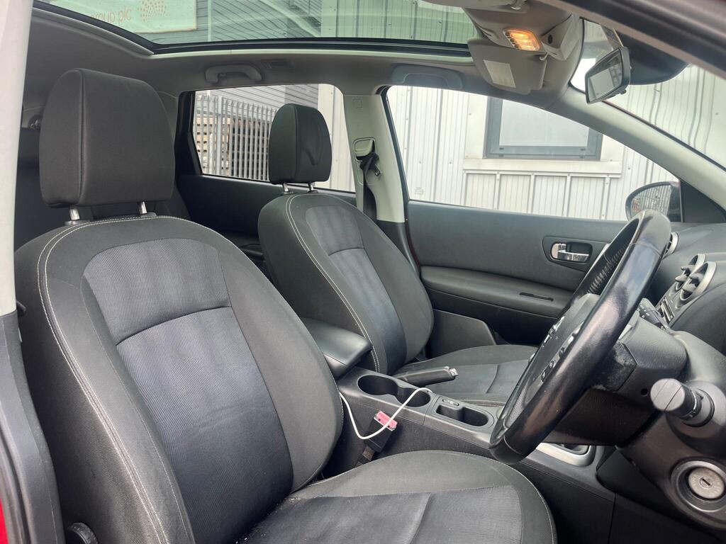 Nissan Qashqai+2 6