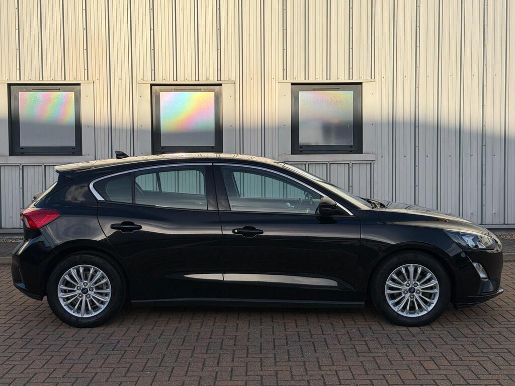 Ford Focus 15