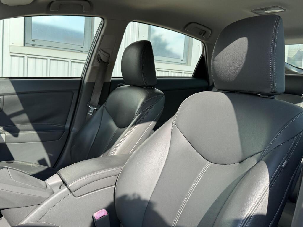 Toyota Prius 44