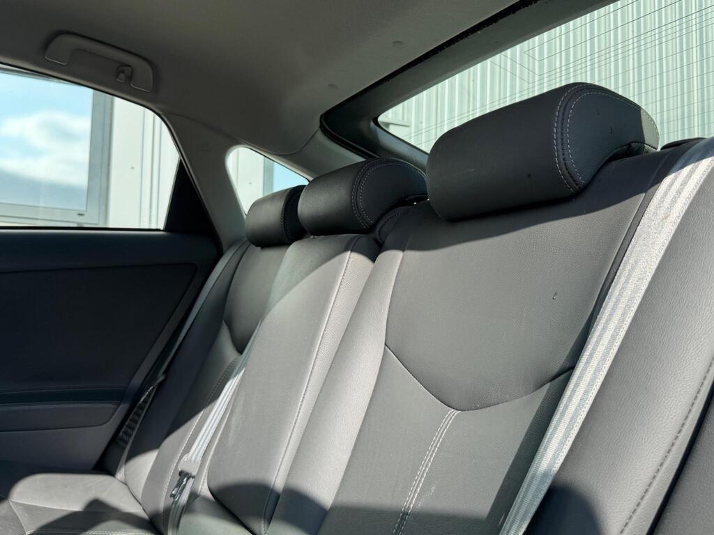 Toyota Prius 38