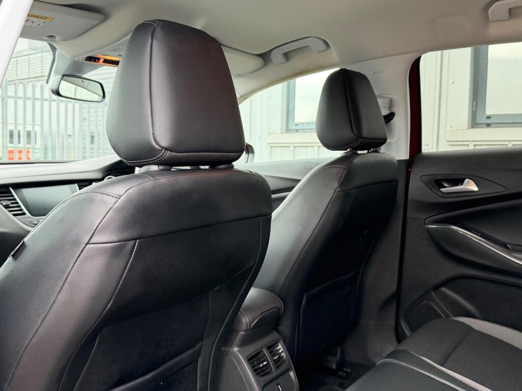Vauxhall Grandland X 31