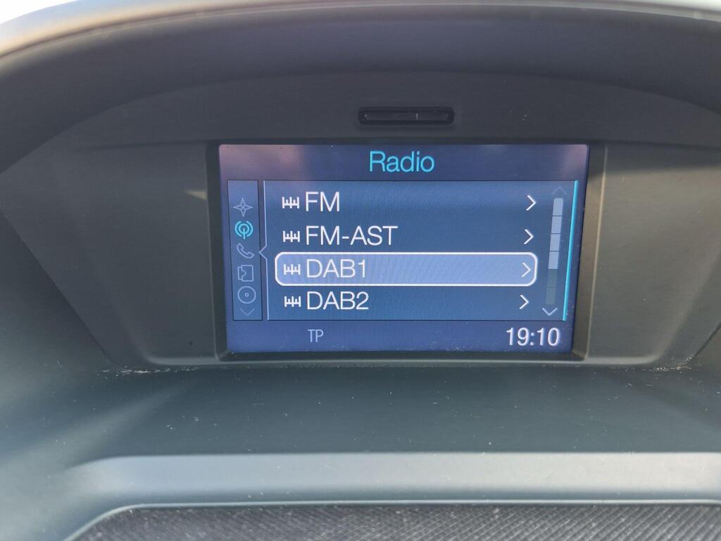 Ford C-Max 41