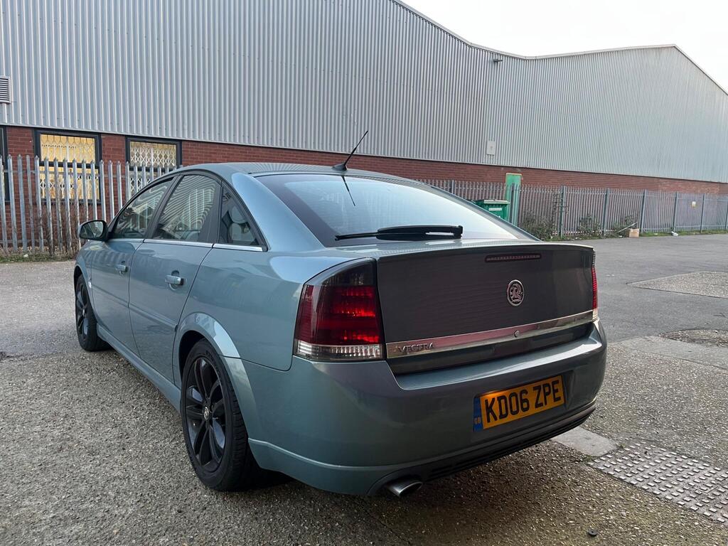 Vauxhall Vectra 17