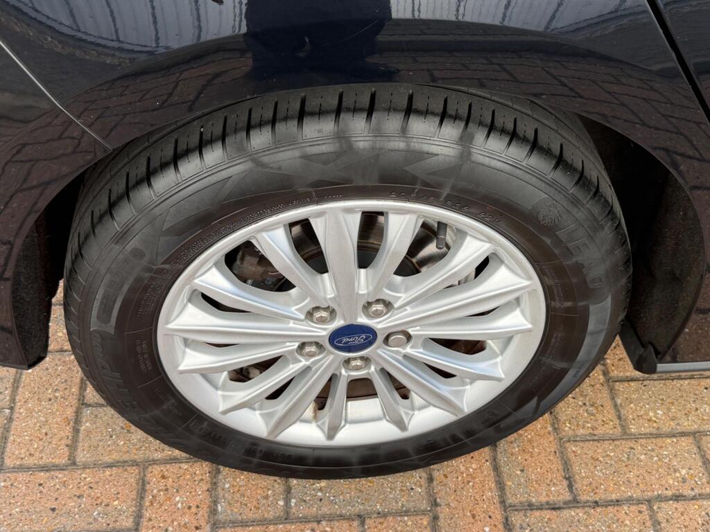 Ford Focus 46