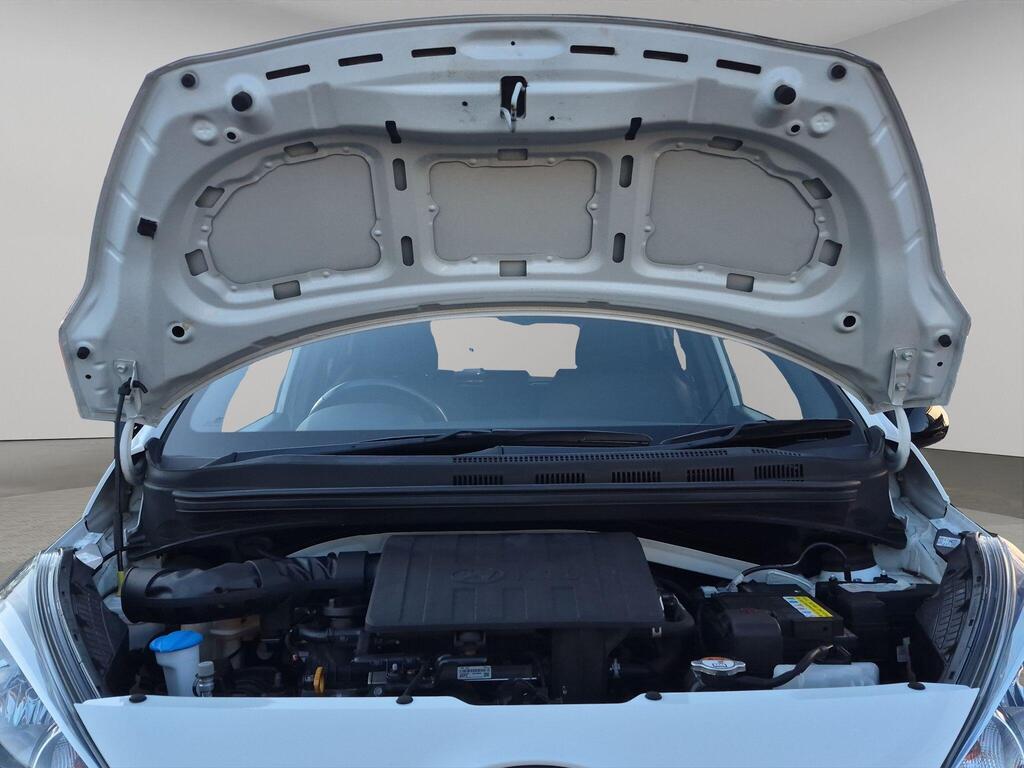 Hyundai i10 46