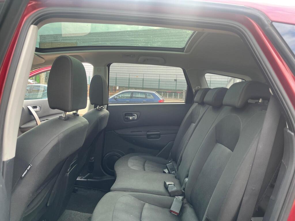 Nissan Qashqai+2 52