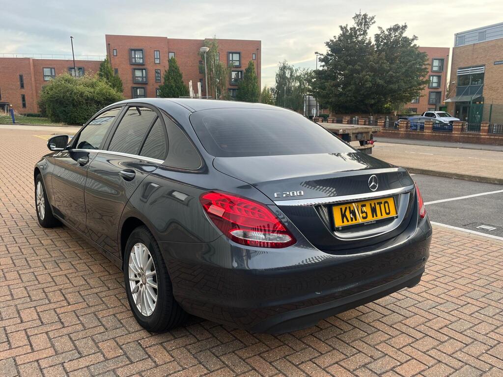 Mercedes-Benz C Class 16