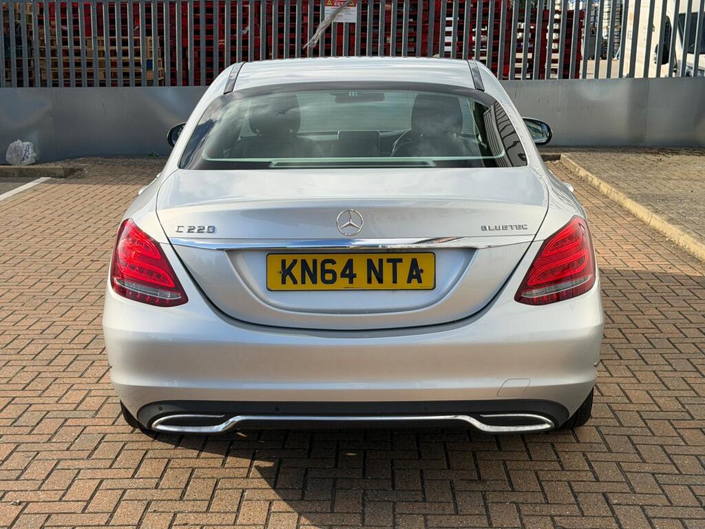 Mercedes-Benz C Class 15