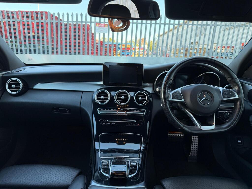 Mercedes-Benz C Class 21
