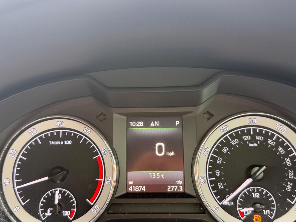 Skoda Octavia 57